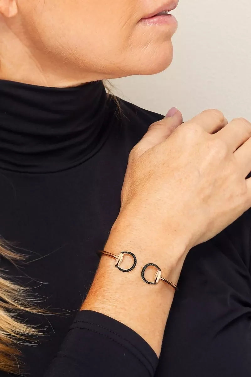 Connection Bangle in Pink Gold with Black Diamonds