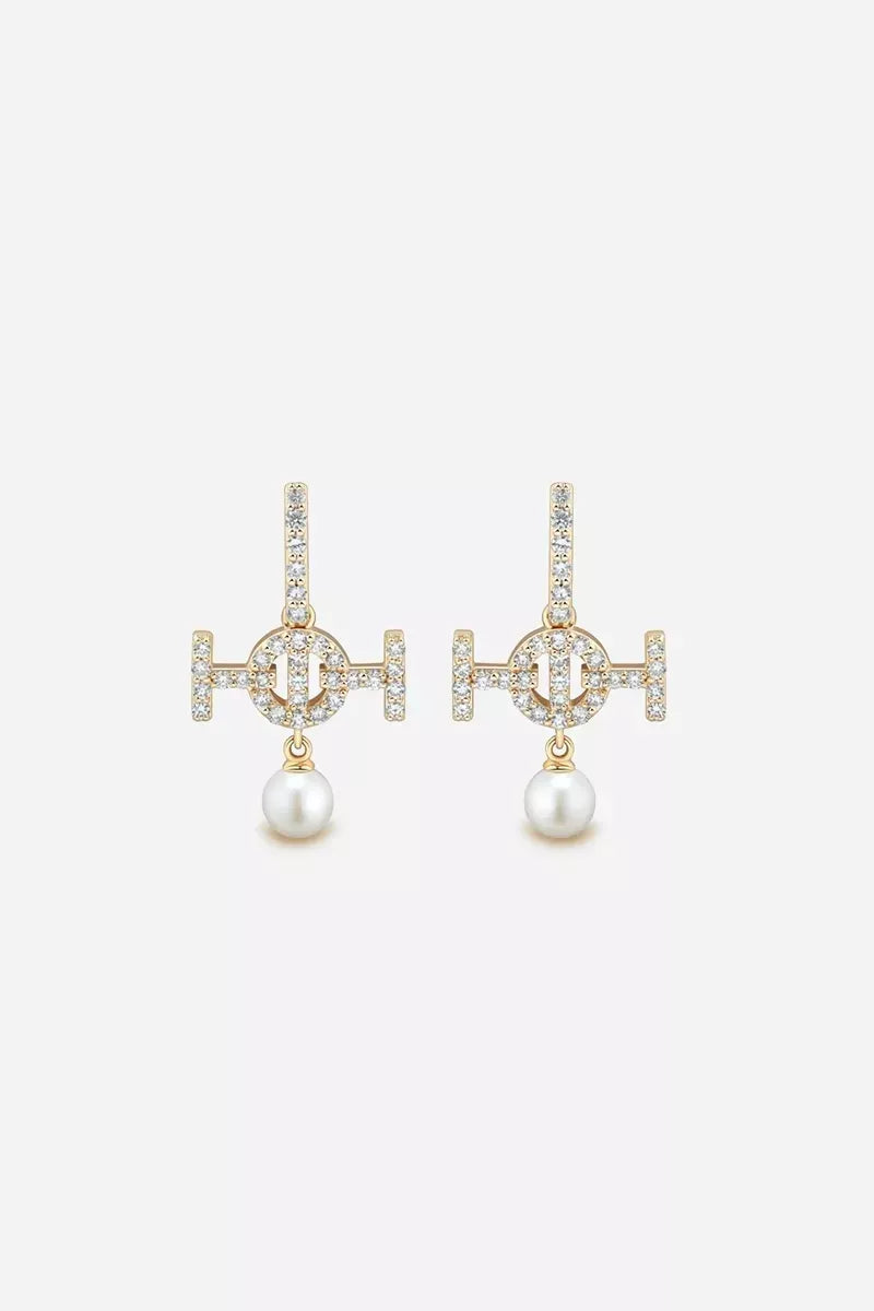 Galloping Pearls - 9K Challenge Studs in Yellow Gold with White Diamonds