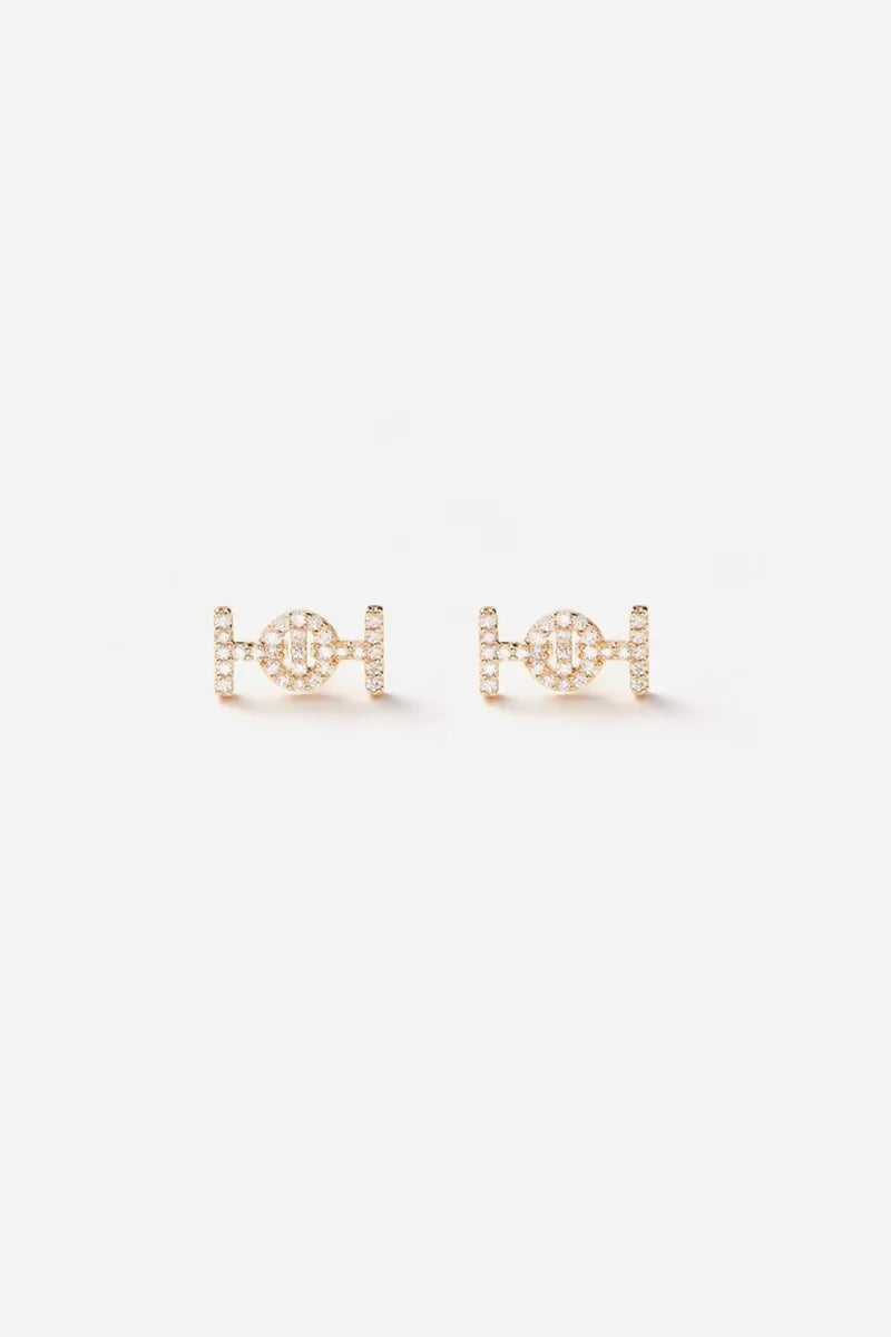 Challenge Studs in 18K Gold with White Diamonds - Yellow Gold