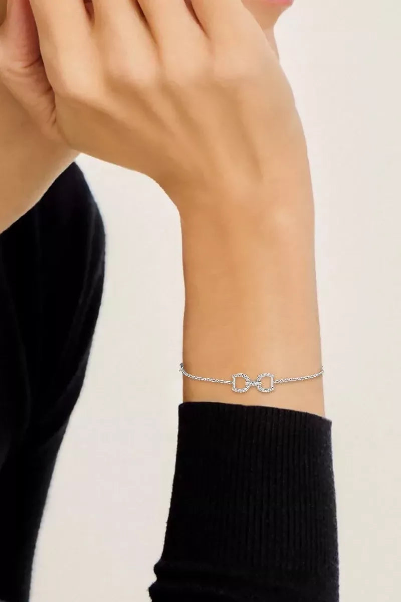 Connection Bracelet in 9K Gold with White Diamonds - White Gold